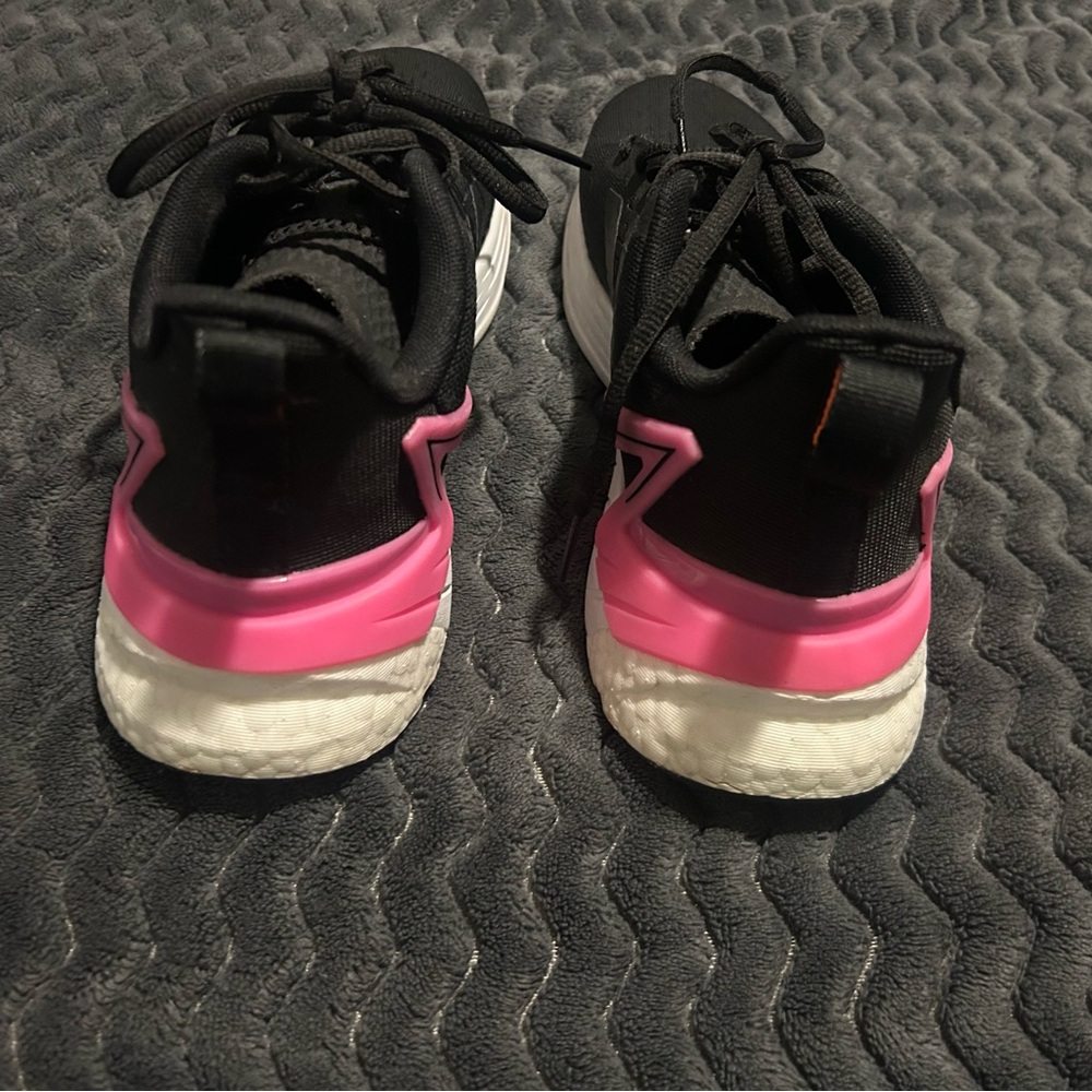 adidas Black and Pink Gradient Women's Athletic Shoes - Picture 2 of 3